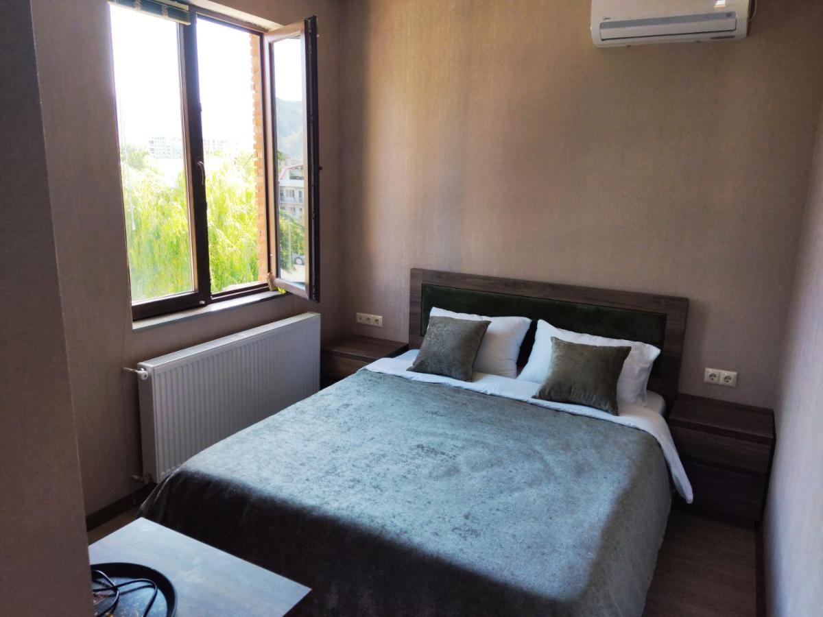 Guest House Spartak Tiflis Exterior foto