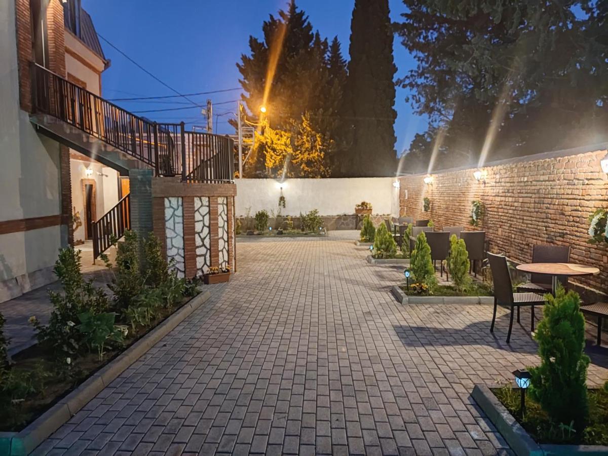 Guest House Spartak Tiflis Exterior foto