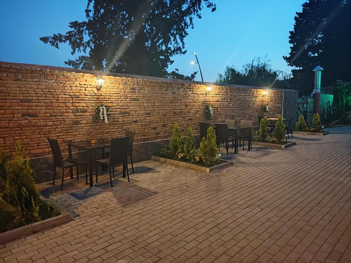 Guest House Spartak Tiflis Exterior foto