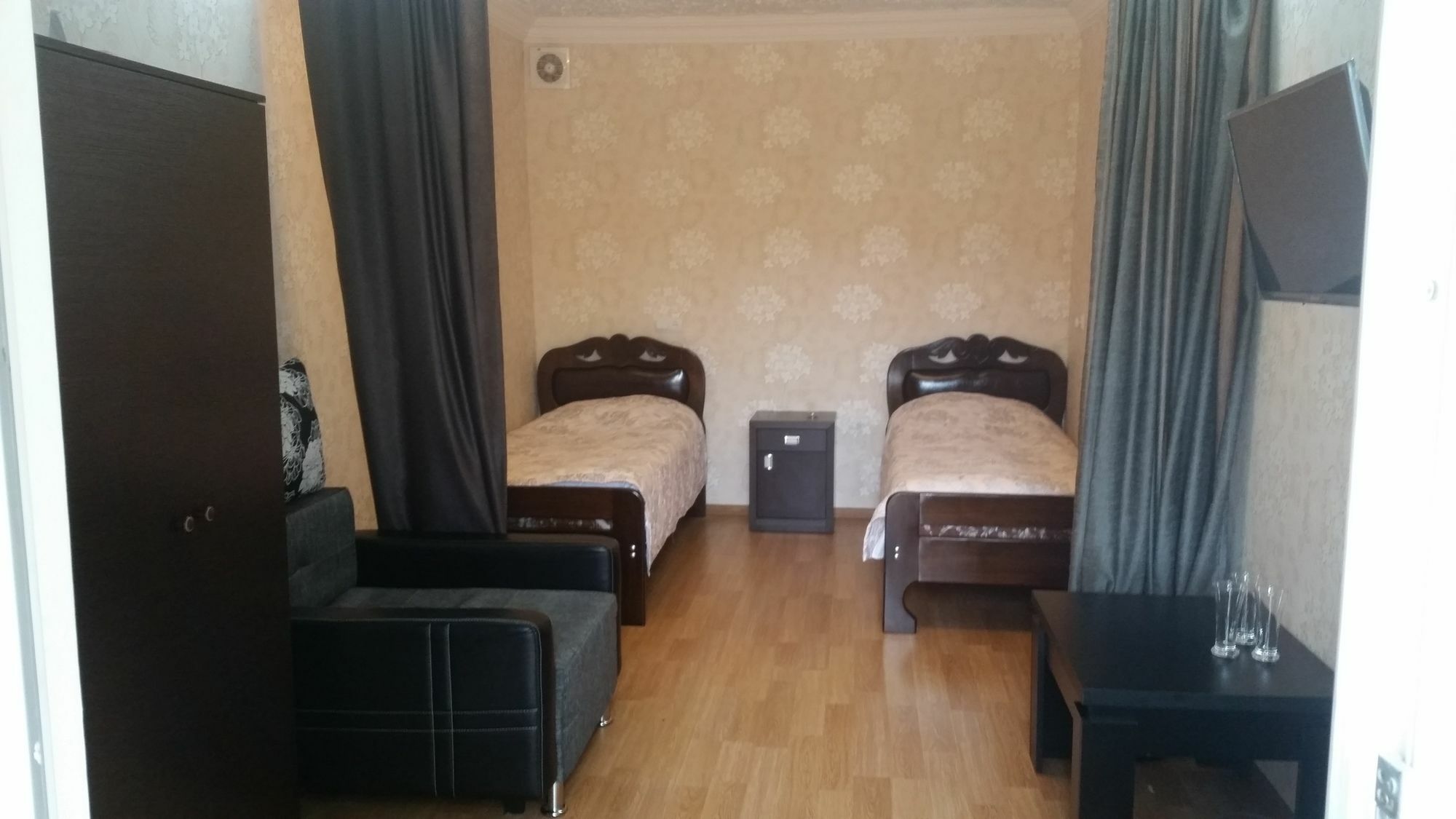 Guest House Spartak Tiflis Exterior foto